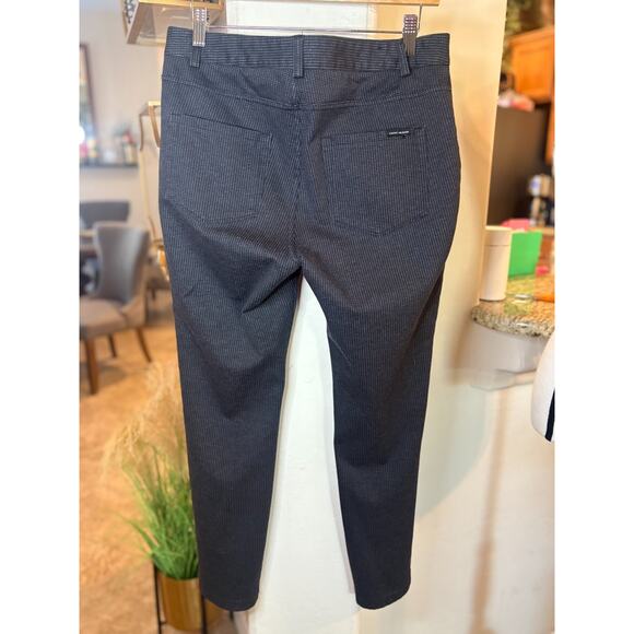 DKNY Jeans Ladies Ponte Pants Stretch, Color Grey Houndstooth, Size M 6-10 - Picture 4 of 4